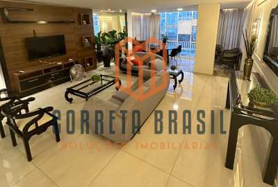 BELO APARTAMENTO A VENDA NO CENTRO DE UBERLÂNDIA.